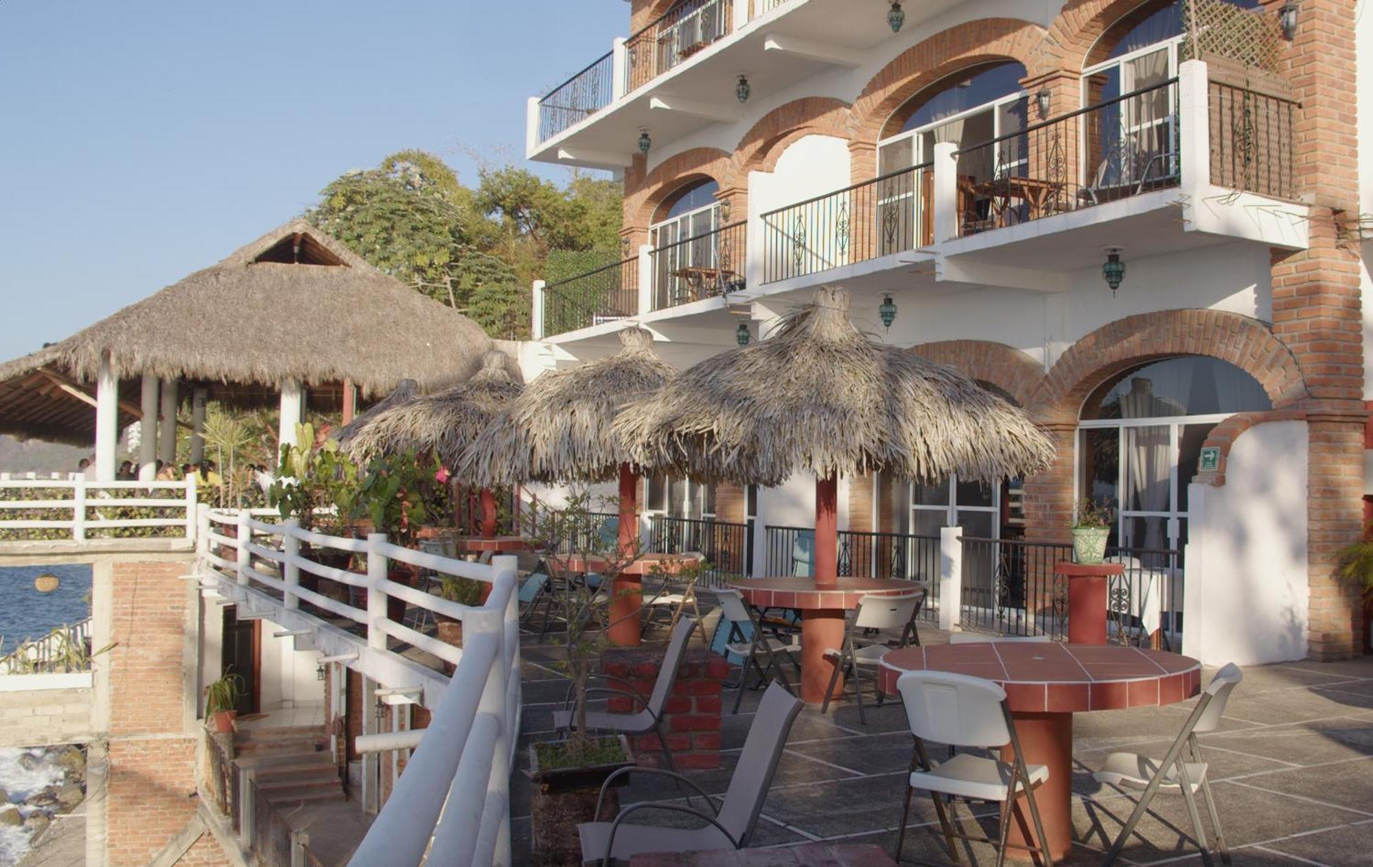 Traditional Sierra Leon Oceanfront Rooms - Adults Only Puerto Vallarta Exteriör bild